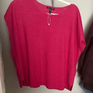Eileen Fisher Vibrant Pink Blouse never worn but no tag